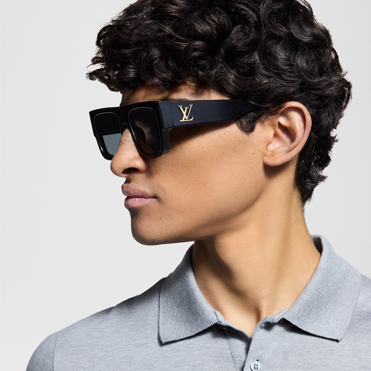 LV Clash Square Large Sunglasses Luxury S00 Black LOUIS VUITTON